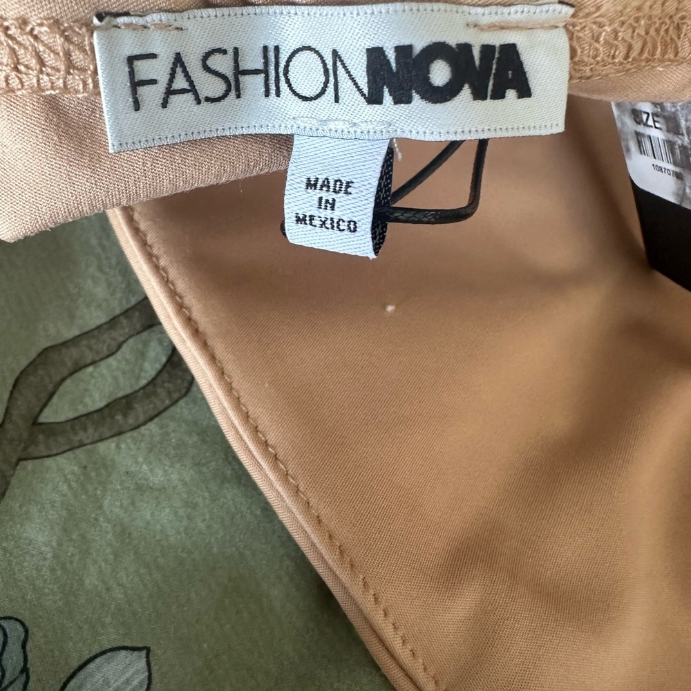 Fashion Nova Nude/Tan Strapless One-Piece Bodysuit - Picture 4 of 5